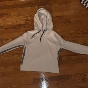 White Calvin Klein sweatshirt